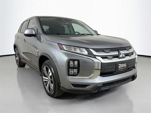 Mercury Gray Metallic 2024 Mitsubishi Outlander Sport 2.0 ES