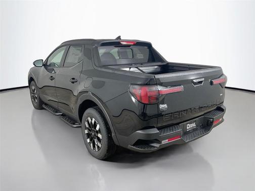 Phantom Black 2026 Hyundai SANTA CRUZ SEL Activity