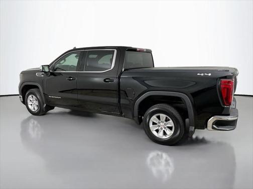 2022 GMC Sierra 1500 SLE