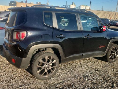 2023 Jeep Renegade (RED) Edition 4x4