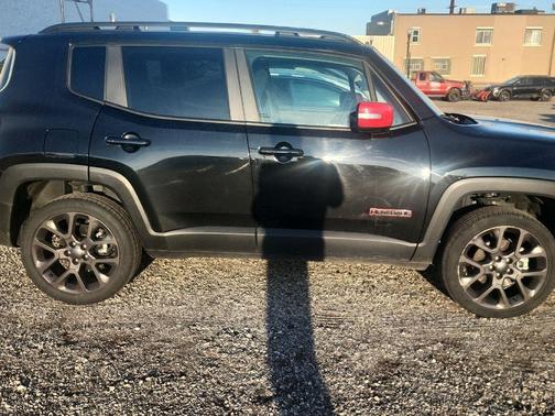 2023 Jeep Renegade (RED) Edition 4x4