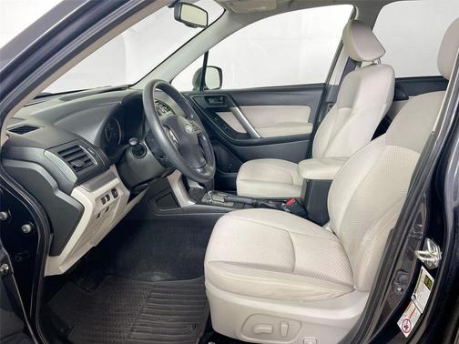 Dark Gray Metallic 2014 Subaru Forester 2.5i Premium