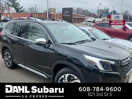 Crystal Black Silica 2024 Subaru Forester Touring
