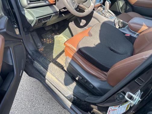 2020 Subaru Outback Touring