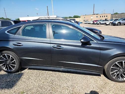 2023 Hyundai SONATA Limited