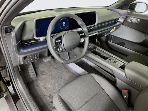 2025 Hyundai IONIQ 6 SE