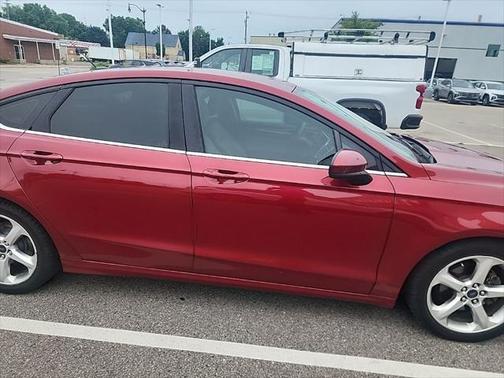 2016 Ford Fusion S
