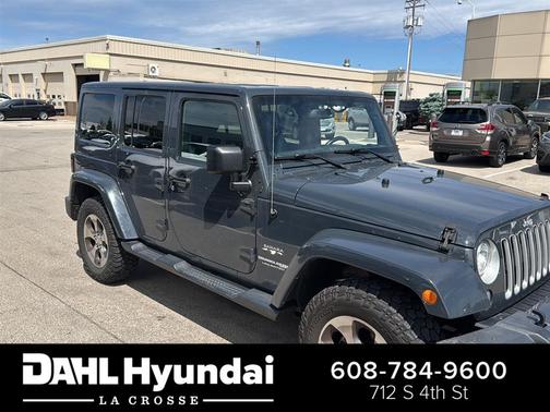 Rhino Clearcoat 2018 Jeep Wrangler JK Unlimited Sahara