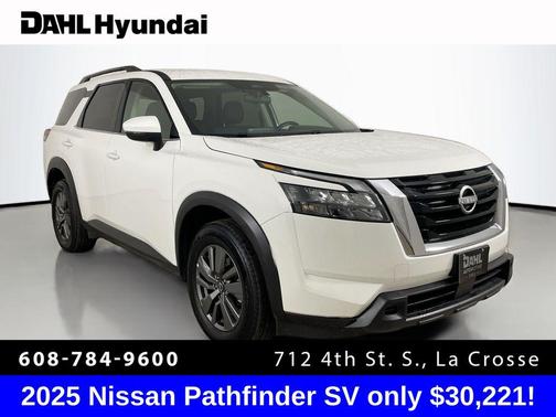 2025 Nissan Pathfinder SV 4WD