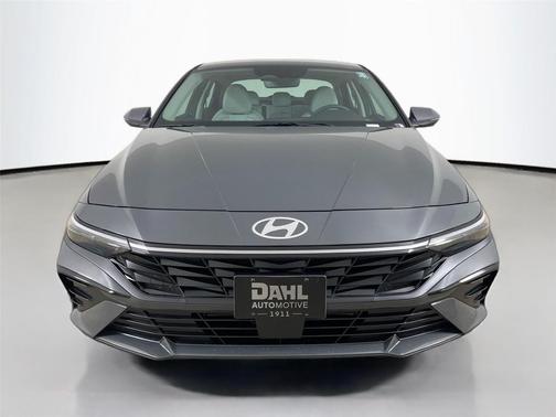 Ecotronic Gray 2026 Hyundai ELANTRA Limited