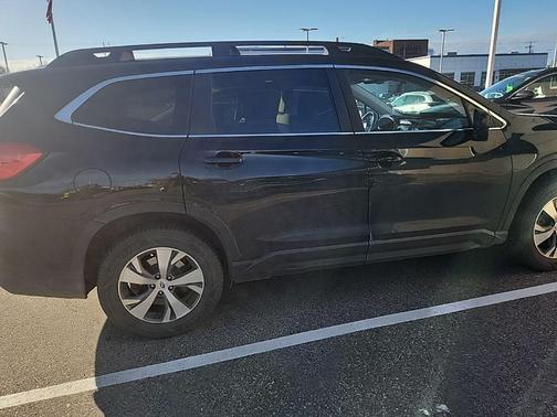 2022 Subaru Ascent Premium 7-Passenger