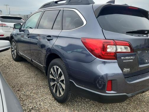 Carbide Gray Metallic 2016 Subaru Outback 3.6R Limited