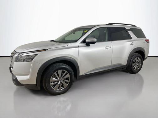 2025 Nissan Pathfinder SV 4WD