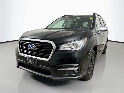 Crystal Black Silica 2022 Subaru Ascent Touring 7-Passenger