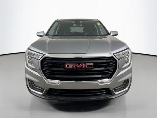 Sterling Metallic 2024 GMC Terrain SLE