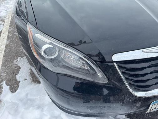 2012 Chrysler 200 Touring