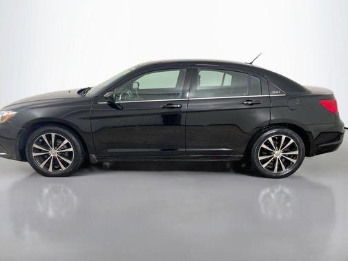 2012 Chrysler 200 Touring