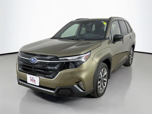 Autumn Green Metallic 2025 Subaru Forester Touring
