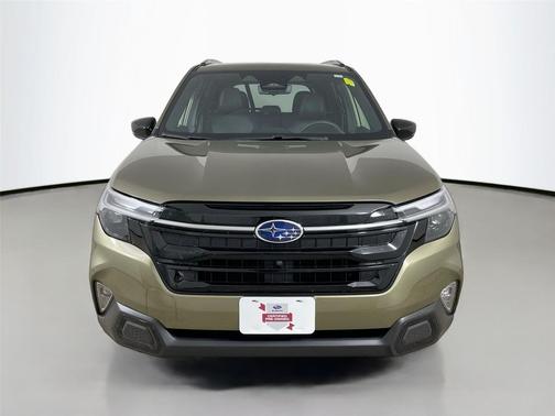 Autumn Green Metallic 2025 Subaru Forester Touring