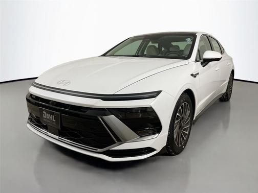 2026 Hyundai SONATA Hybrid Limited