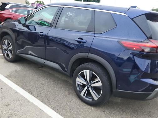 Deep Ocean Blue Pearl 2026 Nissan Rogue SL