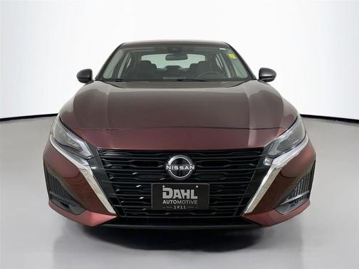 Garnet Pearl Metallic 2024 Nissan Altima 2.5 SV