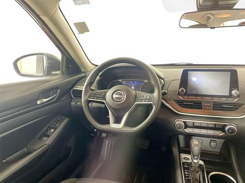 Garnet Pearl Metallic 2024 Nissan Altima 2.5 SV