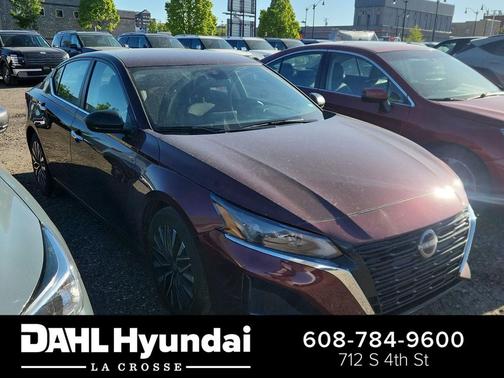 Garnet Pearl Metallic 2024 Nissan Altima 2.5 SV