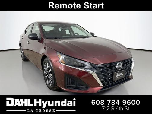 Garnet Pearl Metallic 2024 Nissan Altima 2.5 SV