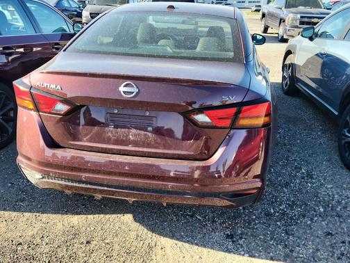 Garnet Pearl Metallic 2024 Nissan Altima 2.5 SV