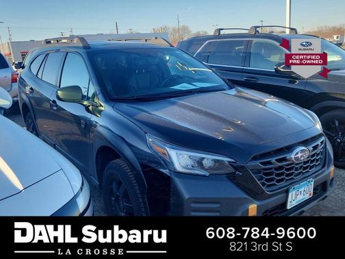 Crystal Black Silica 2023 Subaru Outback Wilderness