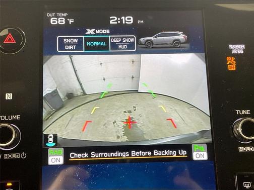 Crystal Black Silica 2023 Subaru Outback Wilderness