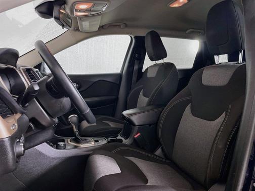 True Blue Pearlcoat 2014 Jeep Cherokee Latitude