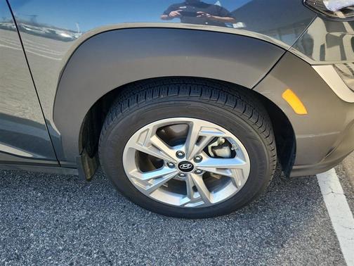 Thunder Gray 2022 Hyundai KONA SEL