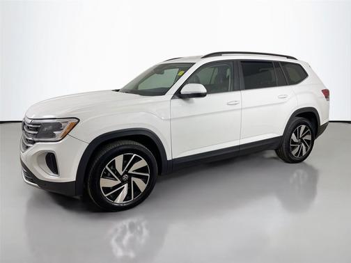 2024 Volkswagen Atlas 2.0T SE w/Technology 4MOTION