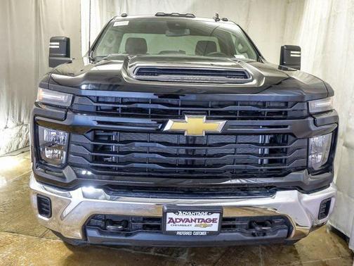 2025 Chevrolet Silverado 2500 WT