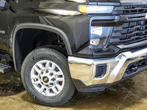 2025 Chevrolet Silverado 2500 WT