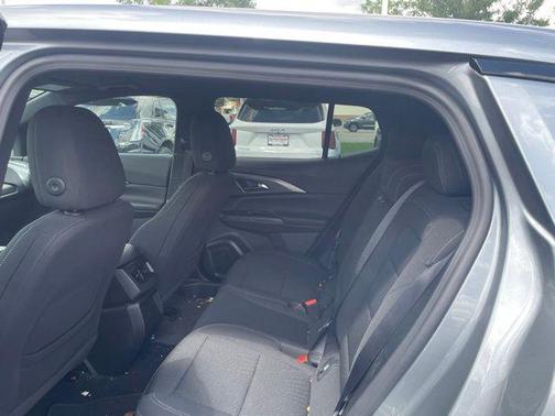Sterling Gray Metallic 2025 Chevrolet Equinox EV LT