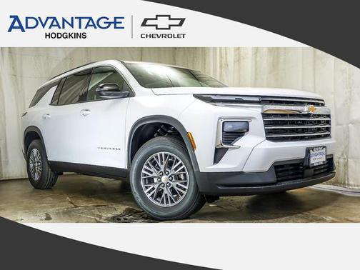 Summit White 2026 Chevrolet Traverse LT