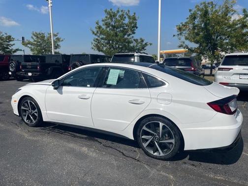 2023 Hyundai SONATA SEL Plus