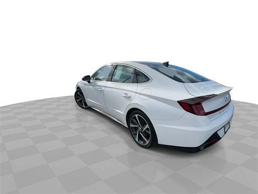 2023 Hyundai SONATA SEL Plus