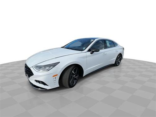 2023 Hyundai SONATA SEL Plus