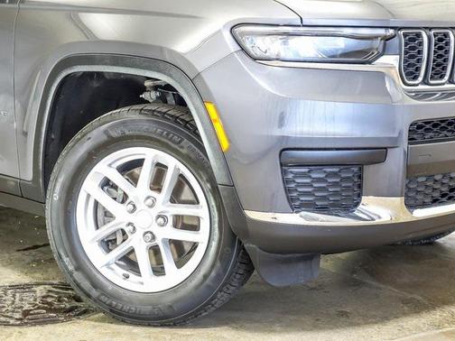 2022 Jeep Grand Cherokee L Laredo
