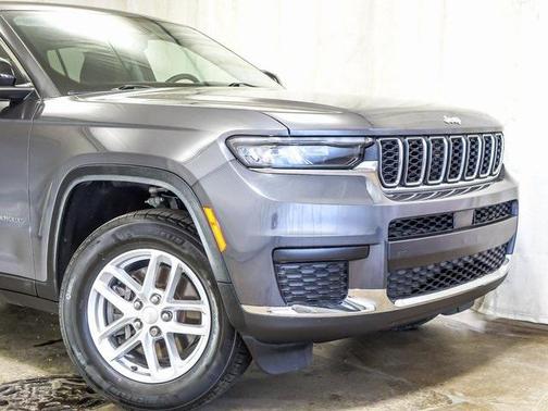 2022 Jeep Grand Cherokee L Laredo
