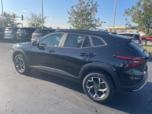 2024 Chevrolet Trax LT