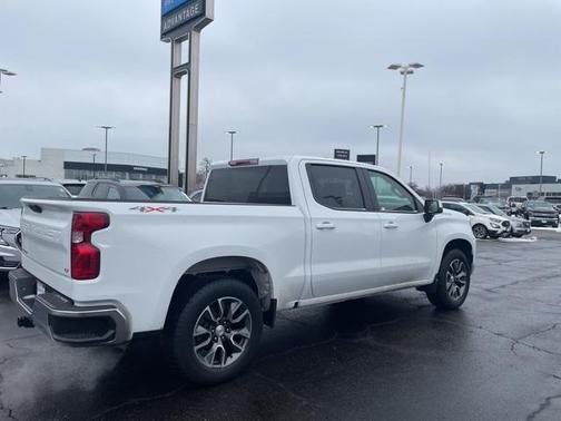 2023 Chevrolet Silverado 1500 LT