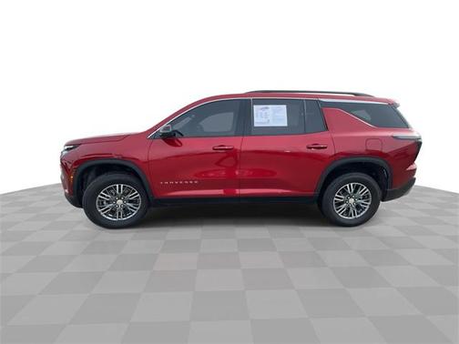 2024 Chevrolet Traverse LT