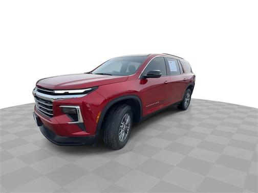 2024 Chevrolet Traverse LT