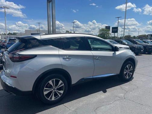 Brilliant Silver Metallic 2023 Nissan Murano SV Intelligent AWD
