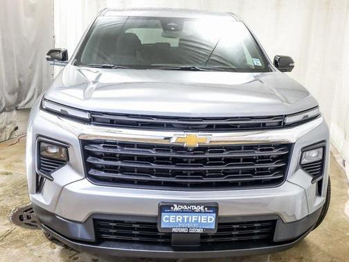 2024 Chevrolet Traverse LS